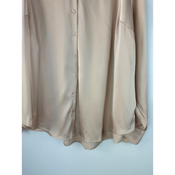 NWT Torrid Madison Satin Button Up Long Sleeve Shirt Blouse Top Plus Size 2 2X - Picture 6 of 9